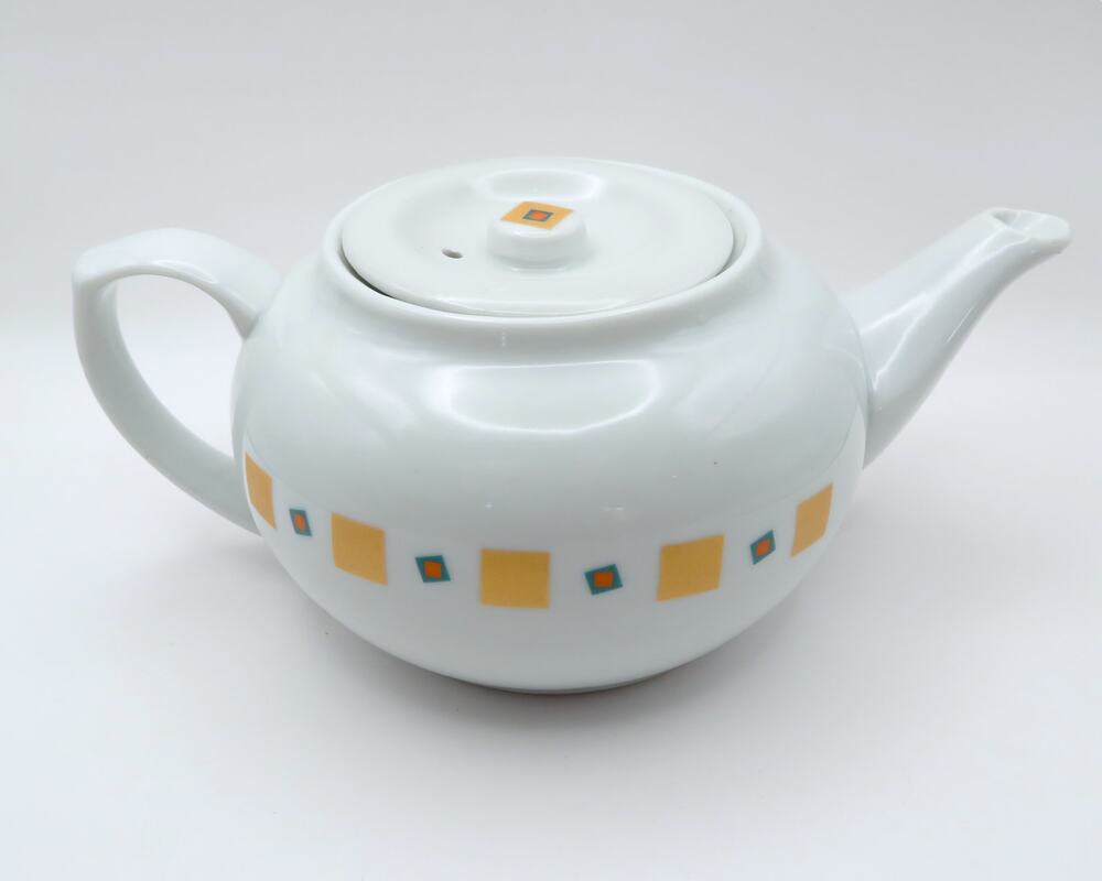 Vintage Liz Claiborne Delights to a Tea Teapot Gold Geometric Squares